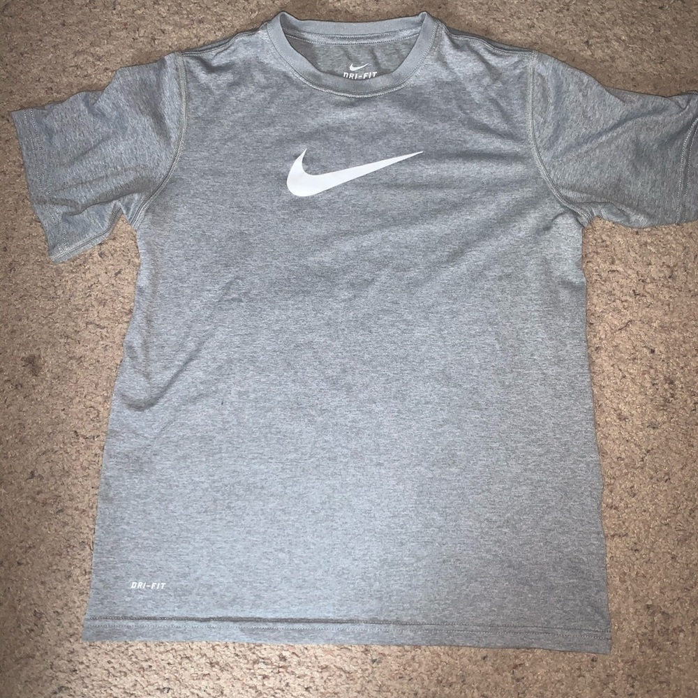 Boys L Nike Dri-Fit Tee